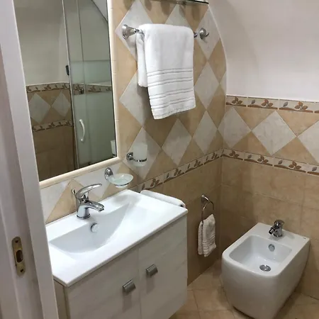 Appartamento La Casa Di Ludovica Napoli Esterno foto